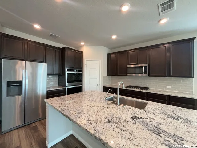 19135 Garibaldi Way San Antonio, TX 78259