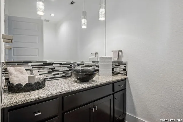 6743 Bella Colina San Antonio, TX 78256