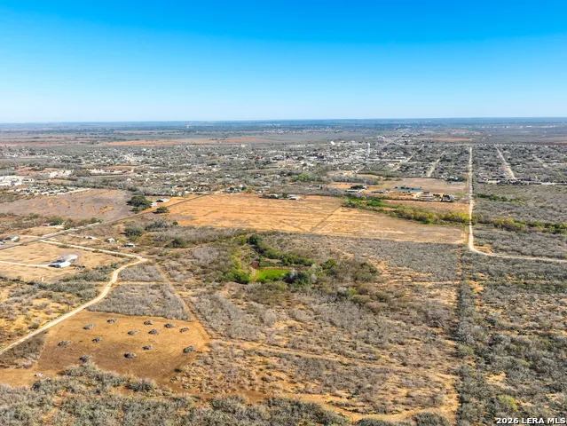 +/- 32.04 ACRES Bluntzer Jourdanton, TX 78026
