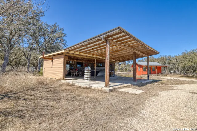 149 Red Oak Road Leakey, TX 78873