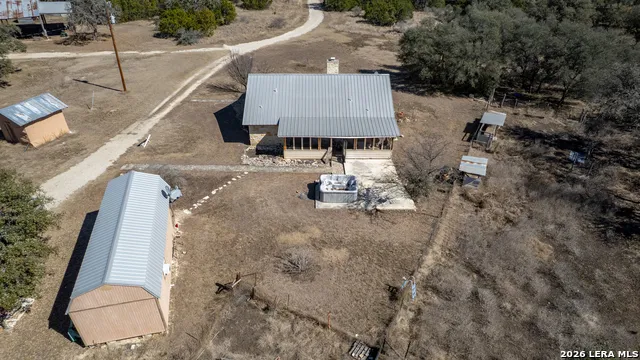 149 Red Oak Road Leakey, TX 78873