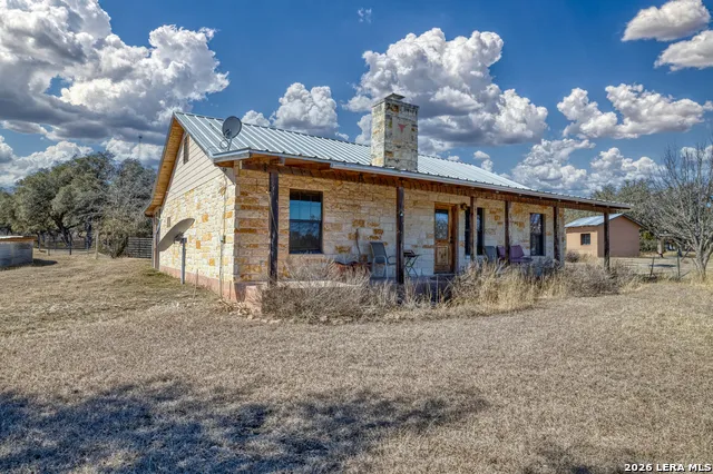149 Red Oak Road Leakey, TX 78873
