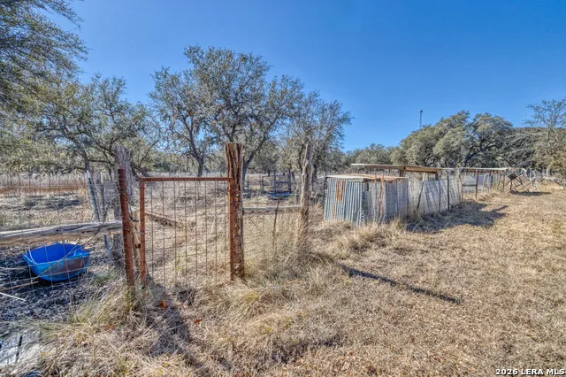 149 Red Oak Road Leakey, TX 78873