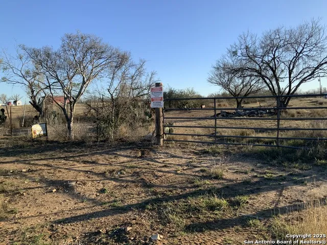 SV-49 LOT 2 Fm 1333 Poteet, TX 78065