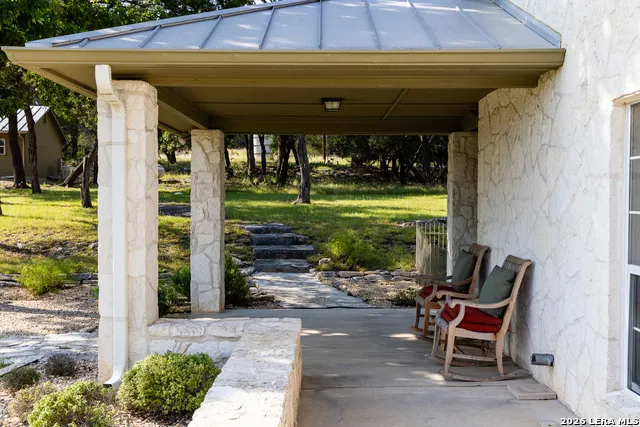174 Cedar Rock Trail Hunt, TX 78024