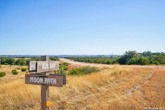 174 Cedar Rock Trail Hunt, TX 78024