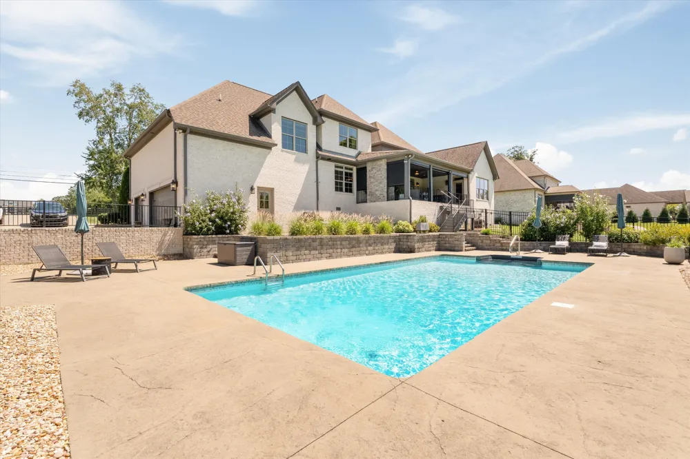 868 Douglas Bend Rd Gallatin, TN 37066
