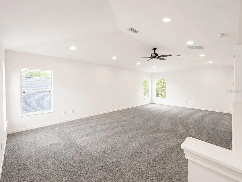 15430 LAKE BELLA VISTA DRIVE Tampa, FL 33625