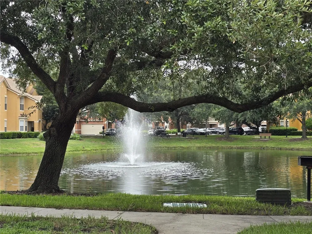 8848 VILLA VIEW CIRCLE #206 Orlando, FL 32821