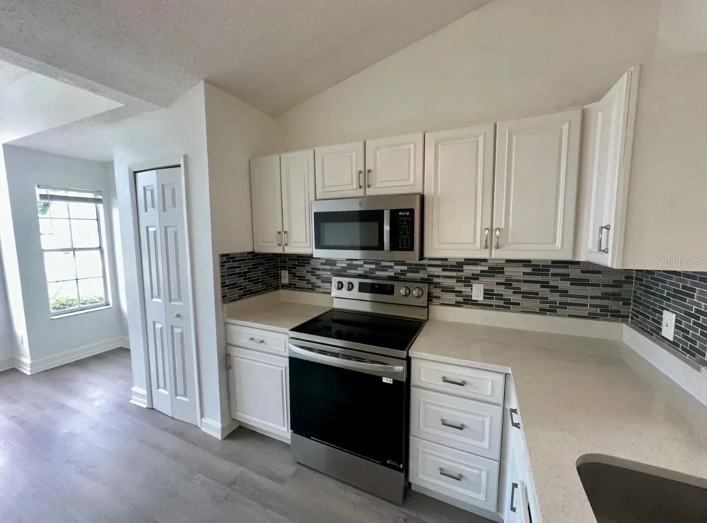 2784 FALLING TREE CIRCLE Orlando, FL 32837