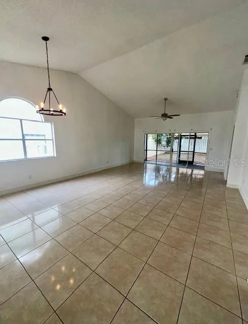 2784 FALLING TREE CIRCLE Orlando, FL 32837