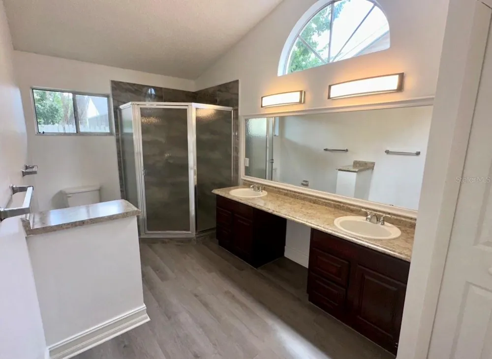2784 FALLING TREE CIRCLE Orlando, FL 32837