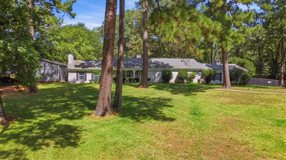 1316 Pine Hill Drive Jefferson, TX 75657