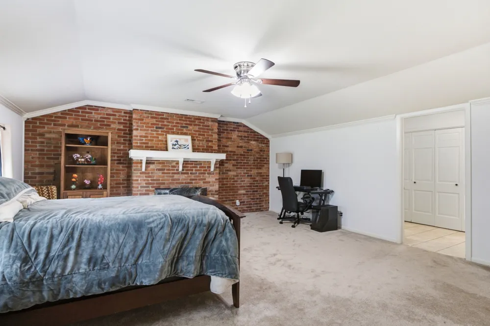 1316 Pine Hill Drive Jefferson, TX 75657