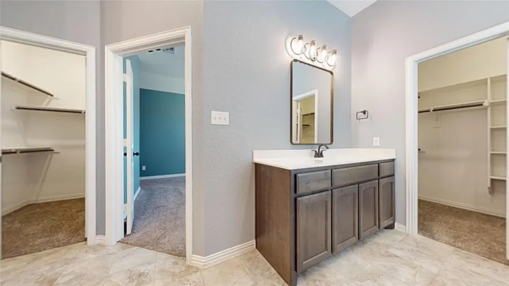 1021 Flagstone Drive Weatherford, TX 76085