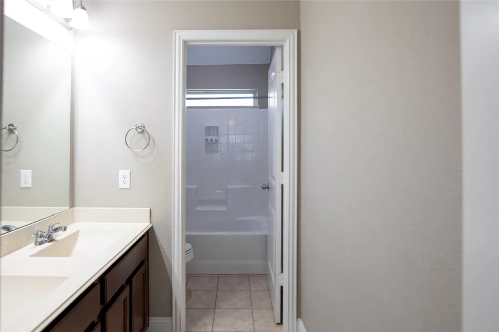812 Goldenmist Drive Little Elm, TX 75068