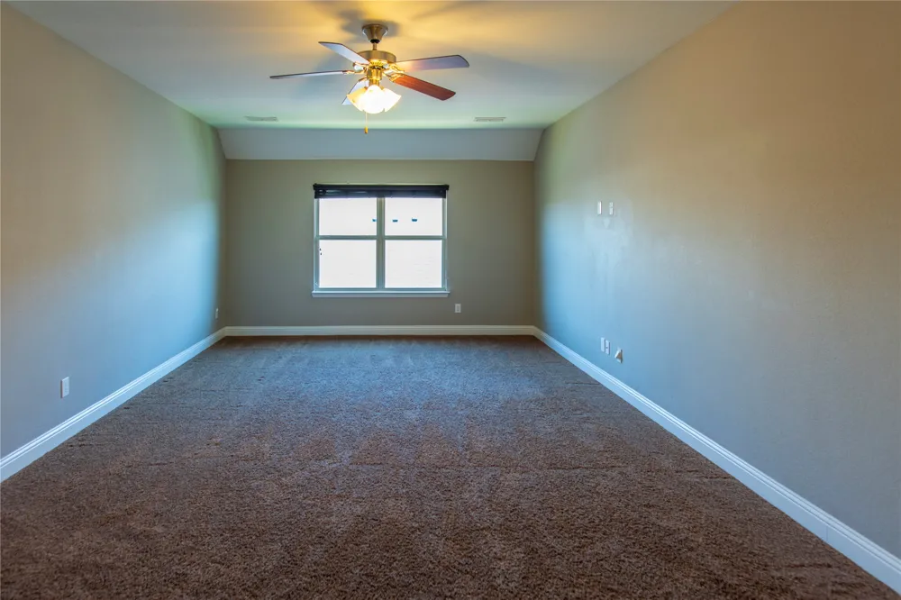 812 Goldenmist Drive Little Elm, TX 75068