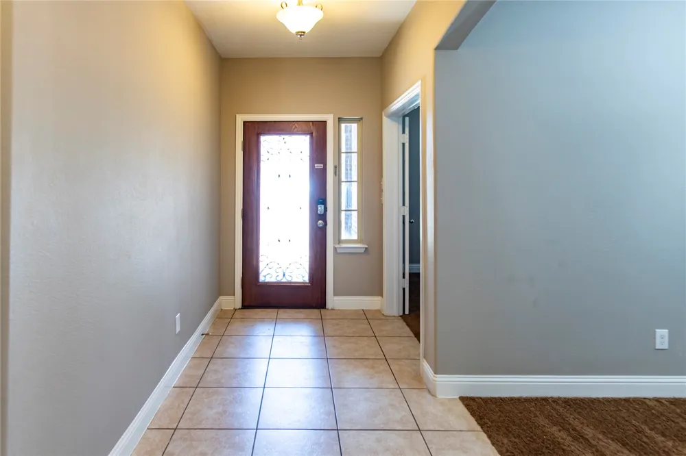 812 Goldenmist Drive Little Elm, TX 75068