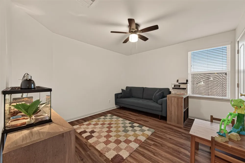 102 Indigo Brush Drive La Marque, TX 77568