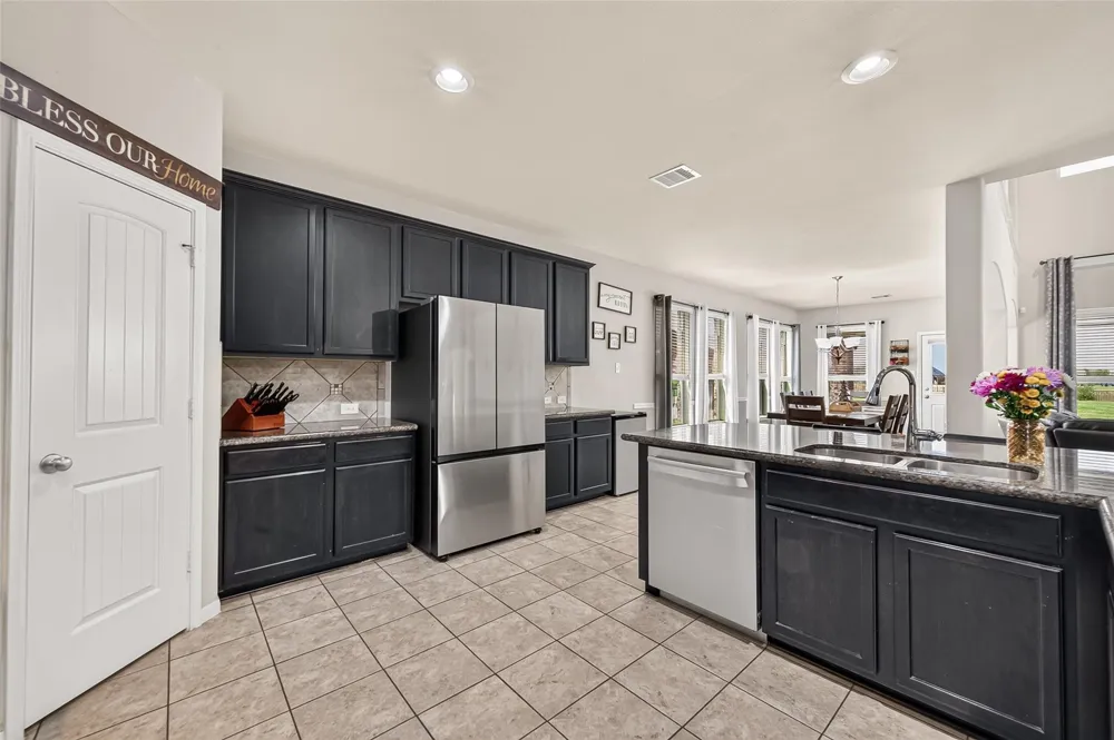 10610 Caddo Lake Drive Needville, TX 77461