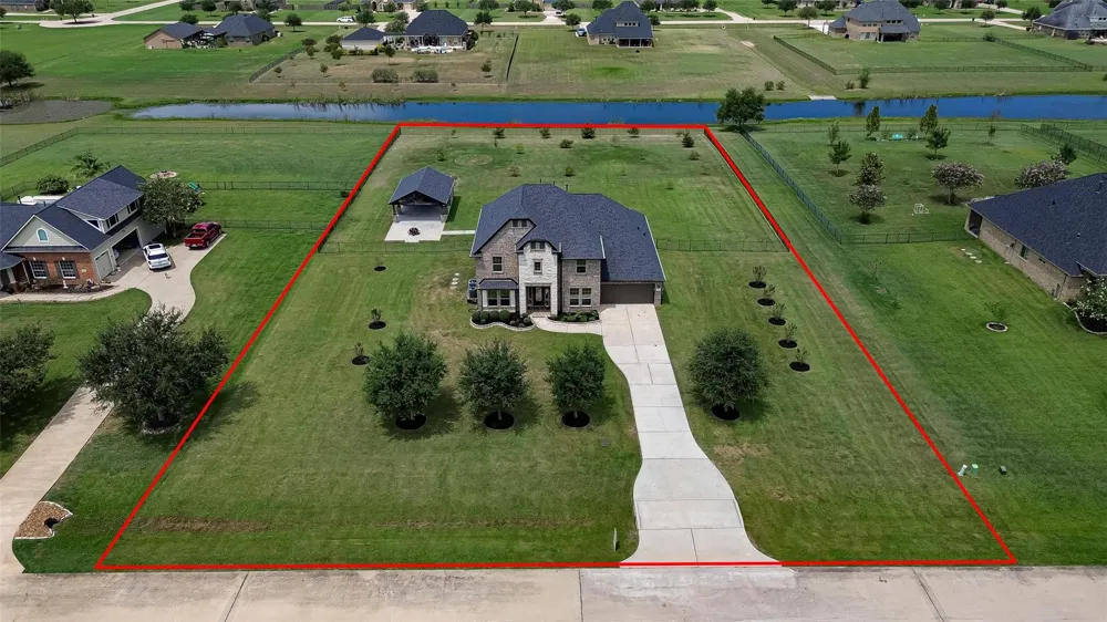 10610 Caddo Lake Drive Needville, TX 77461