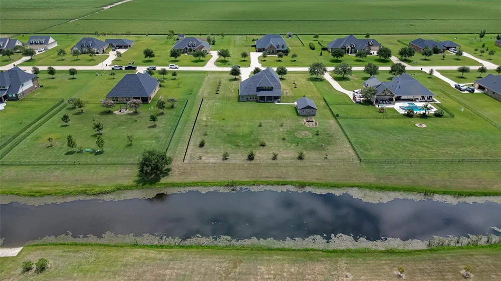 10610 Caddo Lake Drive Needville, TX 77461