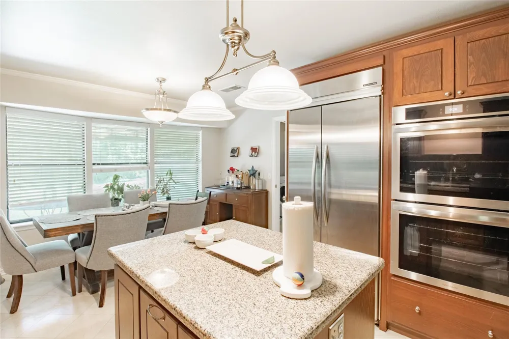 14687 Austin Mccomb Road Montgomery, TX 77316