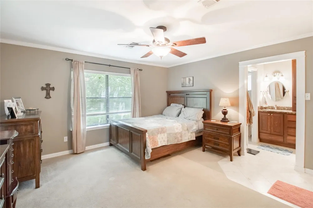 14687 Austin Mccomb Road Montgomery, TX 77316
