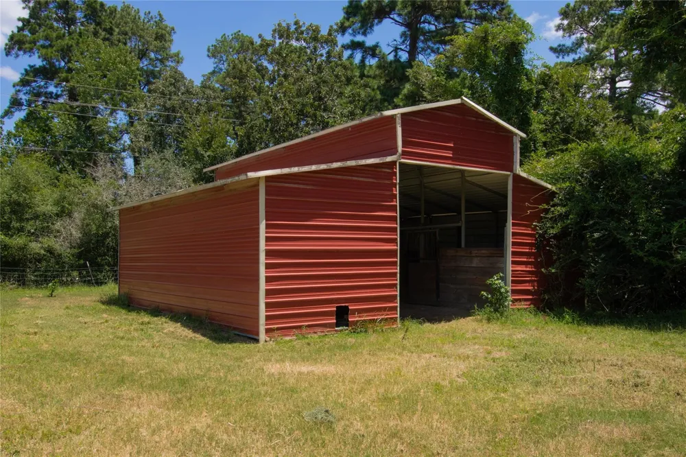 14687 Austin Mccomb Road Montgomery, TX 77316