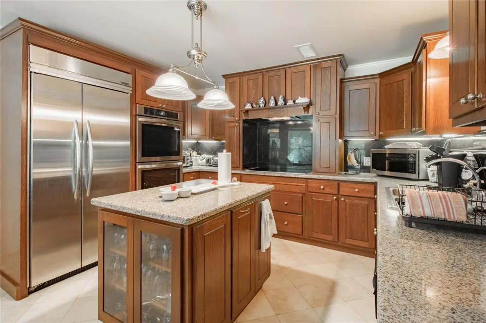 14687 Austin Mccomb Road Montgomery, TX 77316