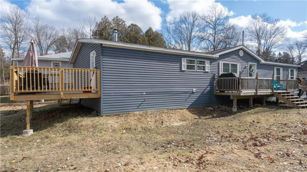 3 Wildwood Lane Wallkill, NY 12589