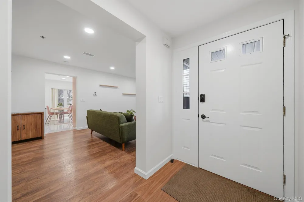 204 Watch Hill Drive Tarrytown, NY 10591