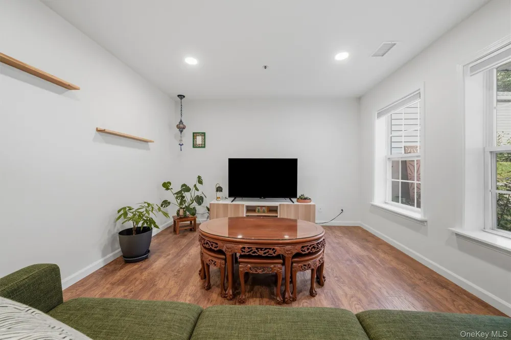 204 Watch Hill Drive Tarrytown, NY 10591