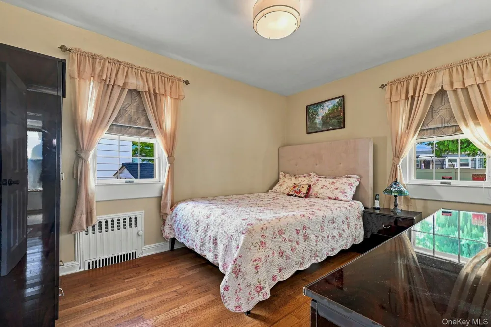 201 E Chester Street Valley Stream, NY 11580
