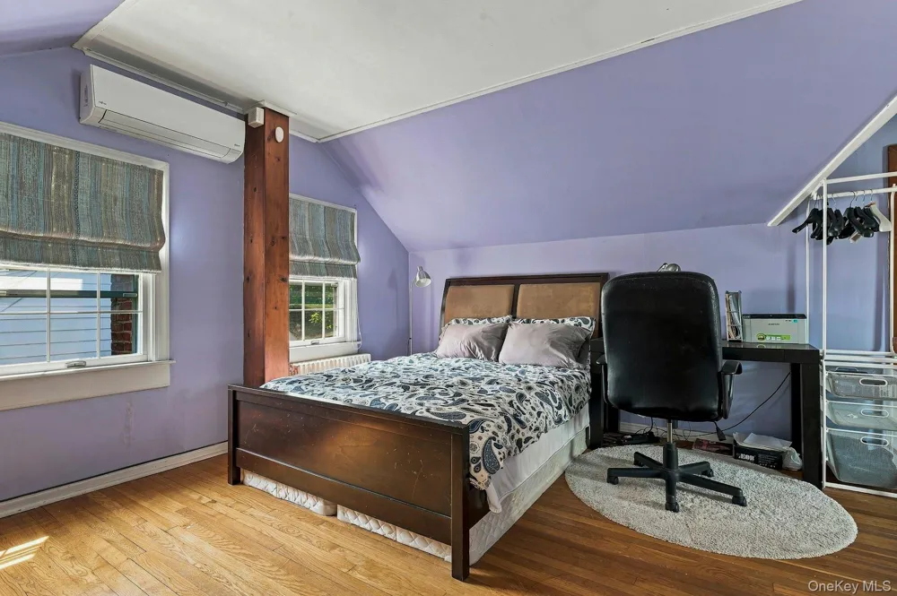 201 E Chester Street Valley Stream, NY 11580