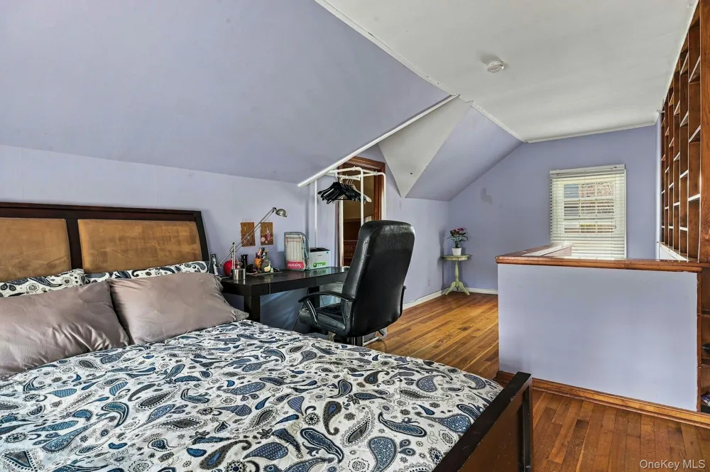 201 E Chester Street Valley Stream, NY 11580