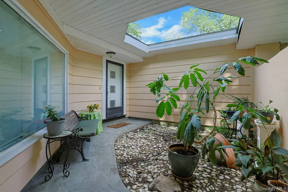 130 Apple Lane Drive Middletown, NY 10940
