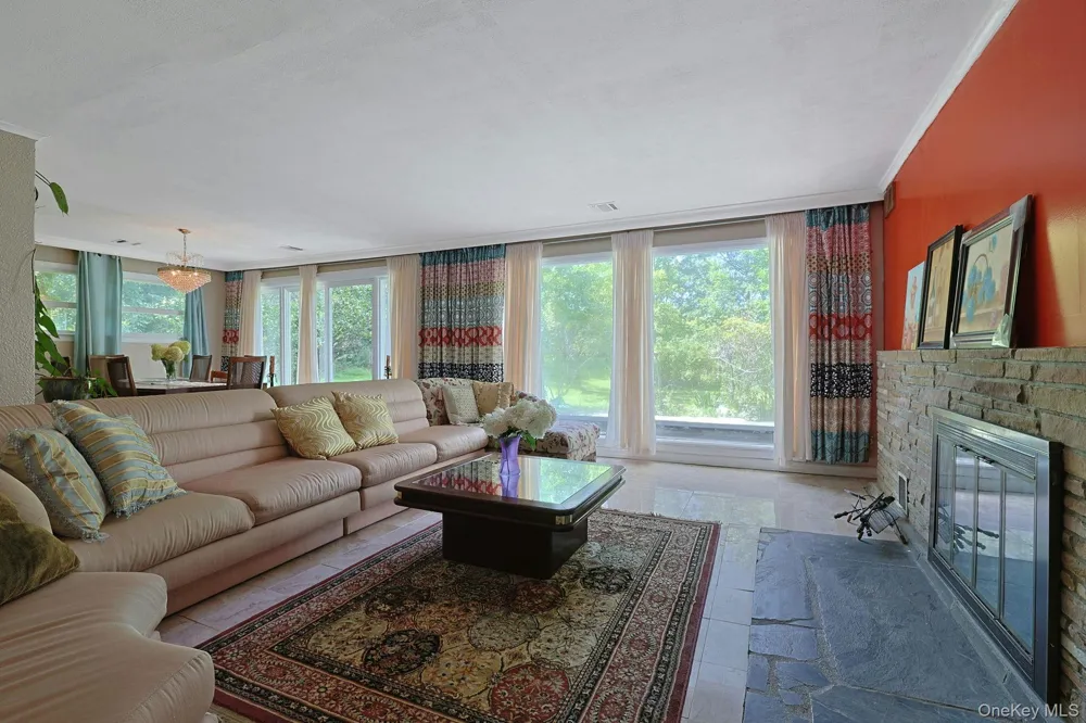 130 Apple Lane Drive Middletown, NY 10940