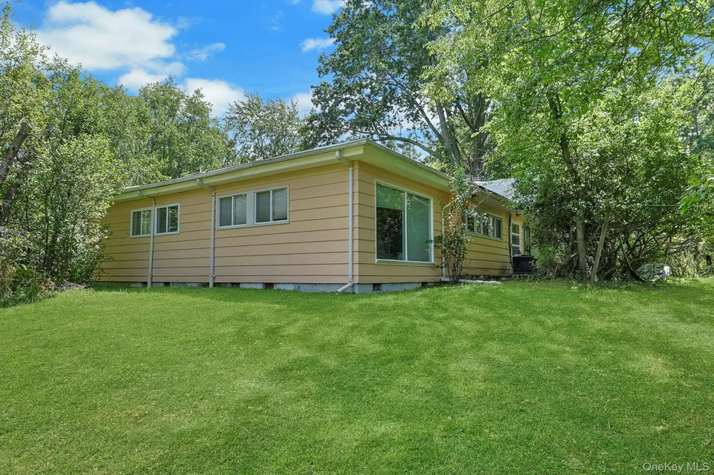 130 Apple Lane Drive Middletown, NY 10940