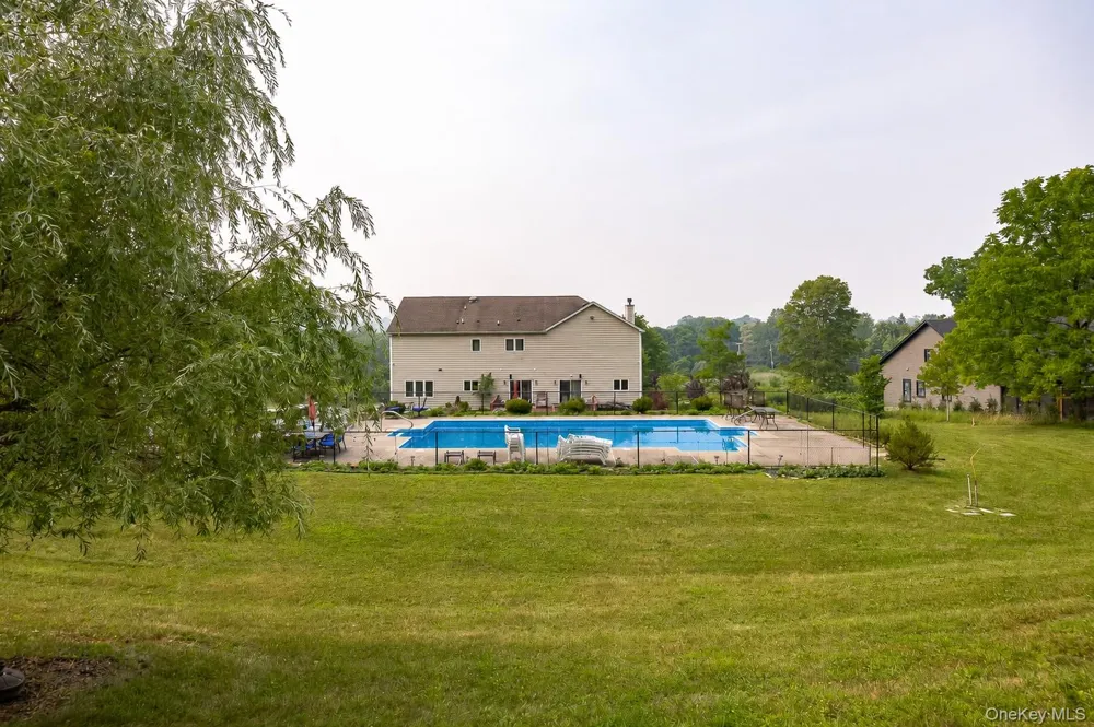 192 E Hook Road Hopewell Junction, NY 12533
