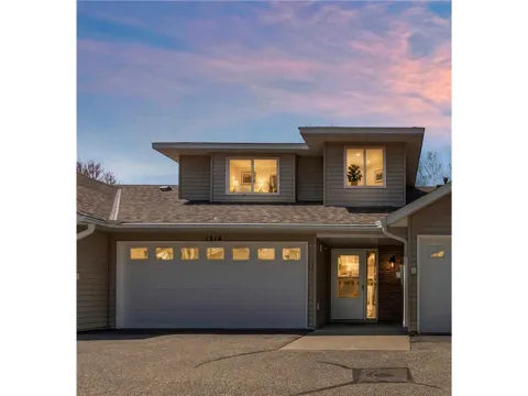 1214 Island Drive