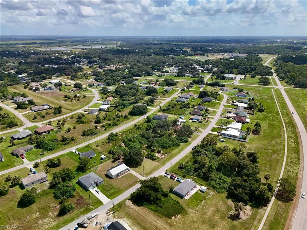 Address Not Shown Labelle, FL 33935