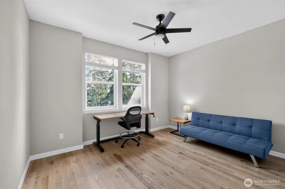 141 E Allynview Drive Allyn, WA 98524