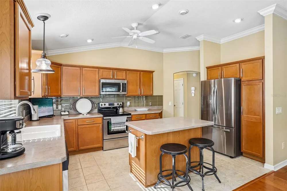 583 ARTEAGA WAY The Villages, FL 32162