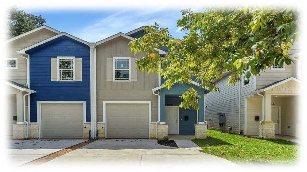 911 West Lewis Street #B Conroe, TX 77301