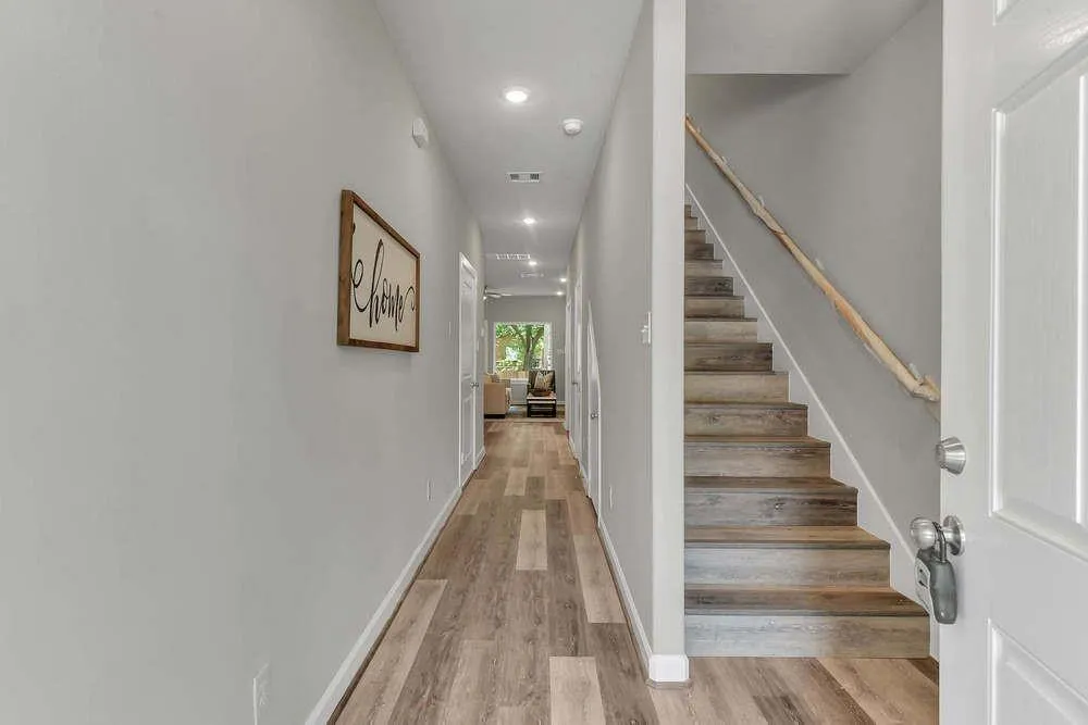 911 West Lewis Street #B Conroe, TX 77301