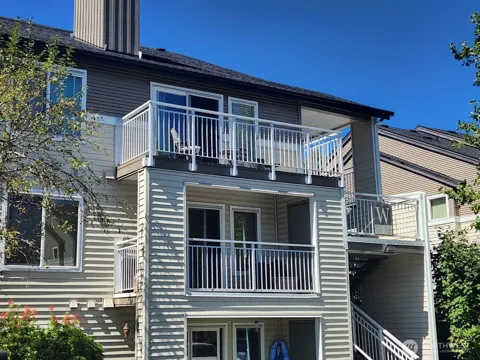 12303 Harbour Pointe Boulevard #W203