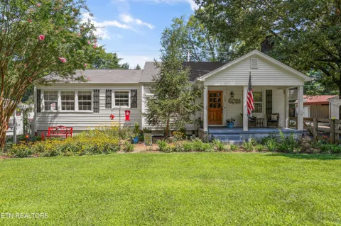 128 Lonas Drive