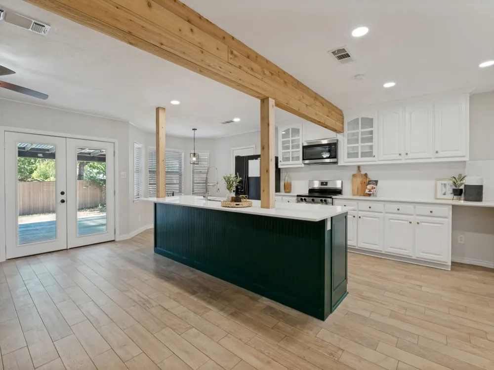 1909 Marlene Drive Euless, TX 76040