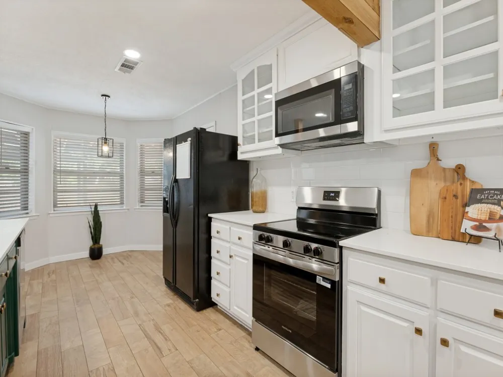 1909 Marlene Drive Euless, TX 76040